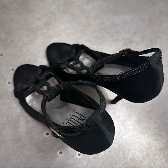 PELLE MODA BLACK SATIN HEELS W/ CRYSTALS - Picture 11 of 11